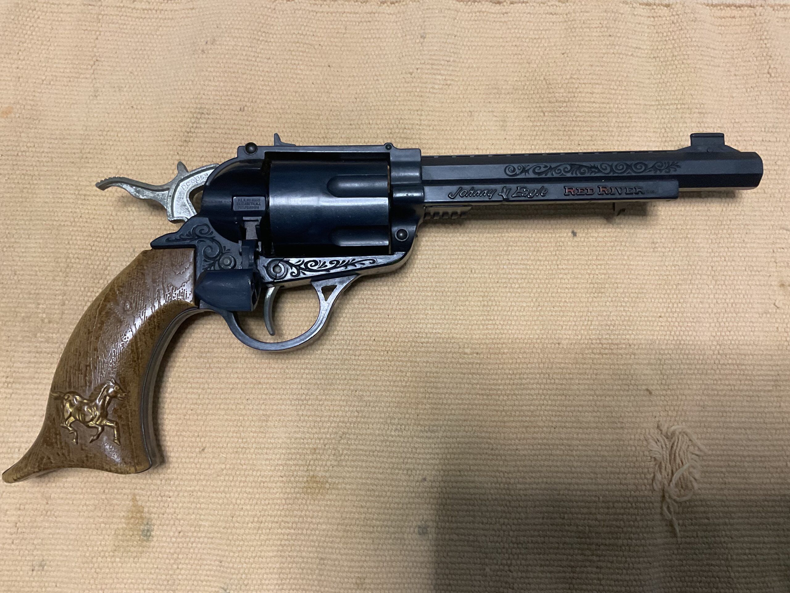 Johnny Eagle Topper Red River Toy Pistol Western - Image 3